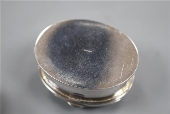 Three assorted modern silver pill boxes, including oval with hardstone lid, heart shaped and circular with shell inset lid, largest 4cm